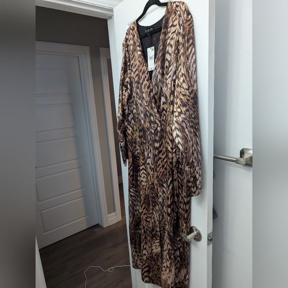 Mango 3XL Dress with Bold Pattern - Picture 4 of 4